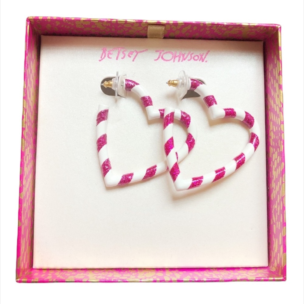 🌀 Betsey Johnson Heart Candy Striped Hoop Earrings